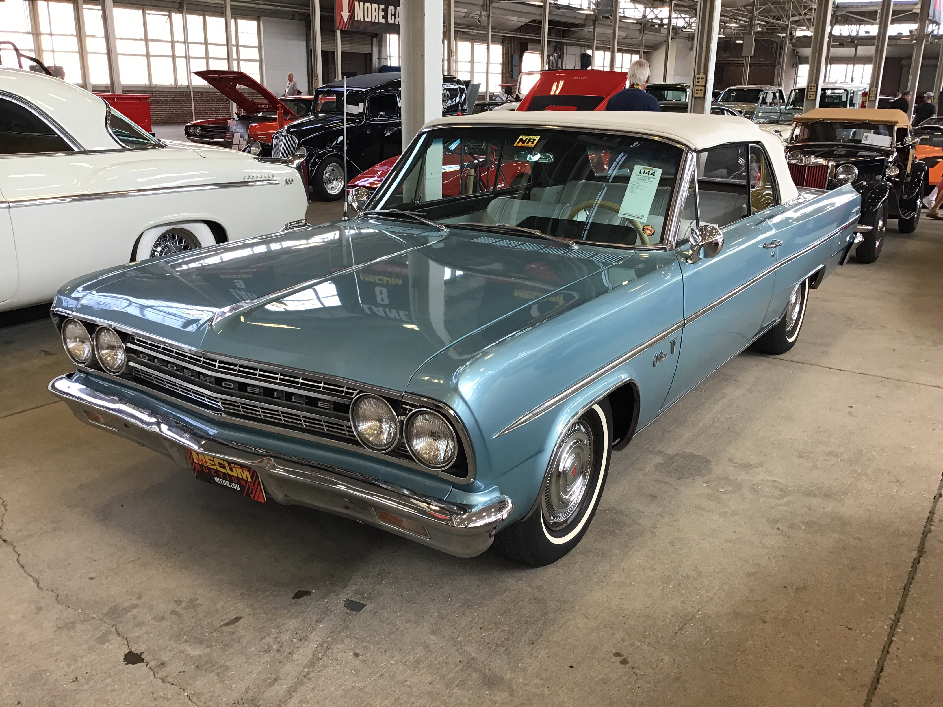 1963 olds f85